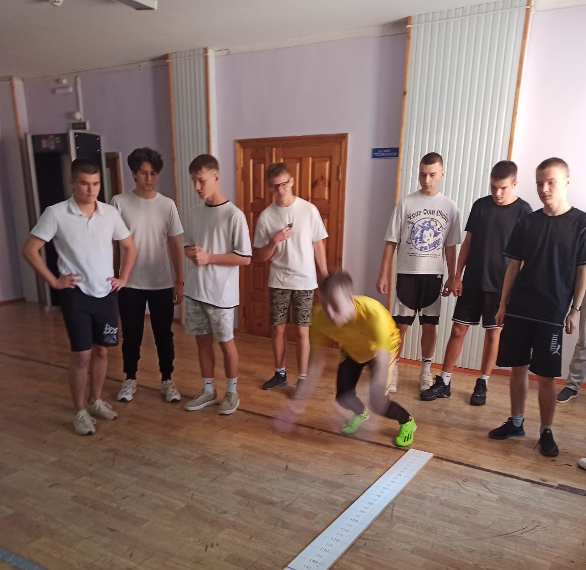 �������� ����� � 2 ��������� ��� ��������� ���