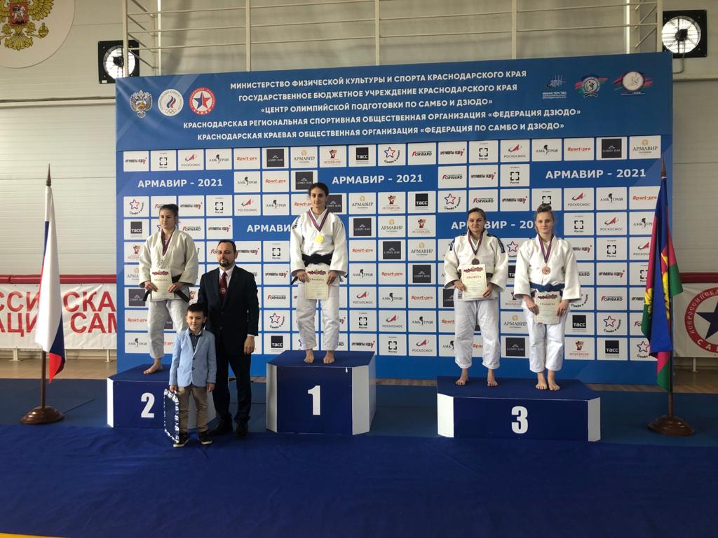 ��������� �������������� ���� �� �����