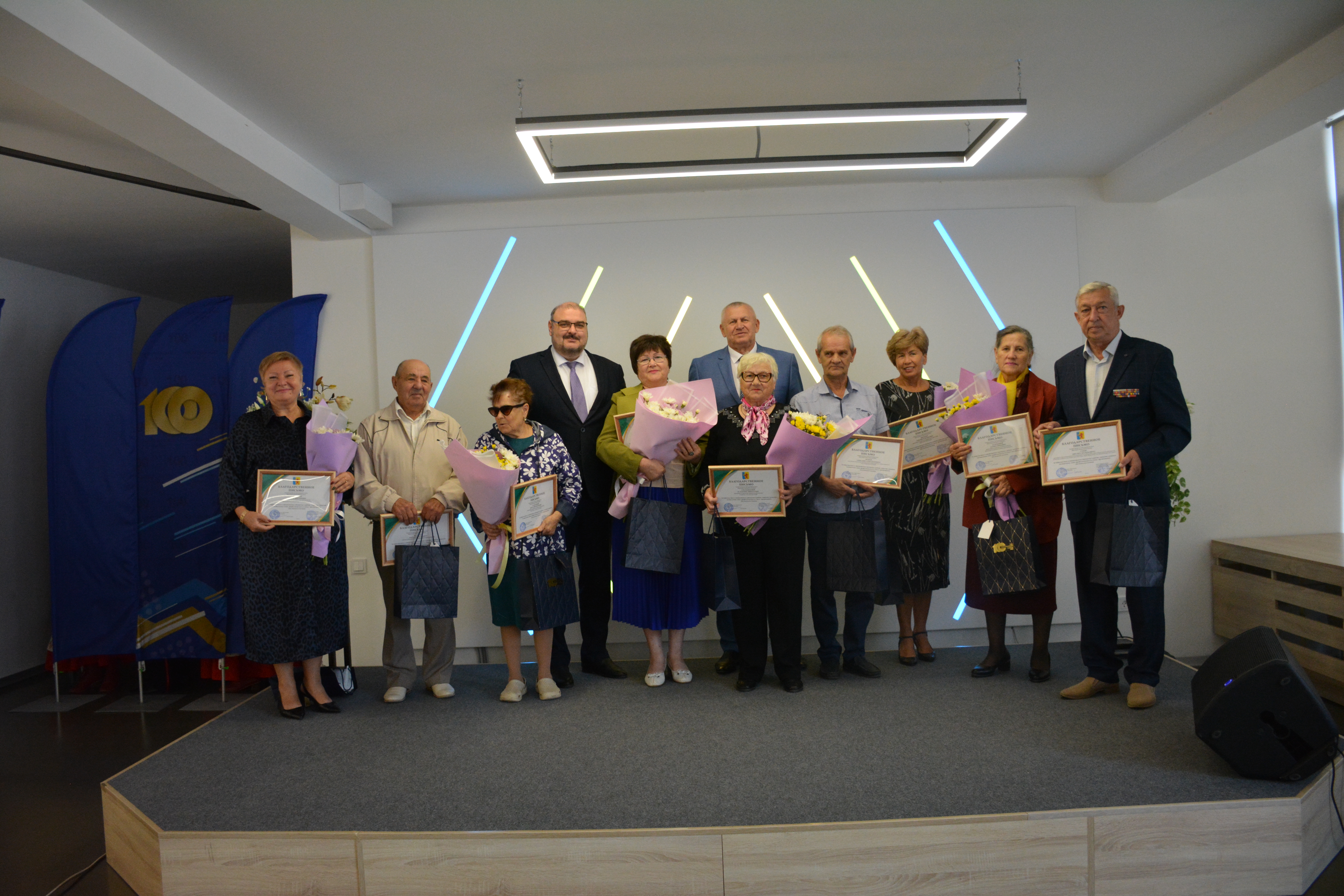 **������������ ��������� ��� ����� ��� ����� ����� �������.**