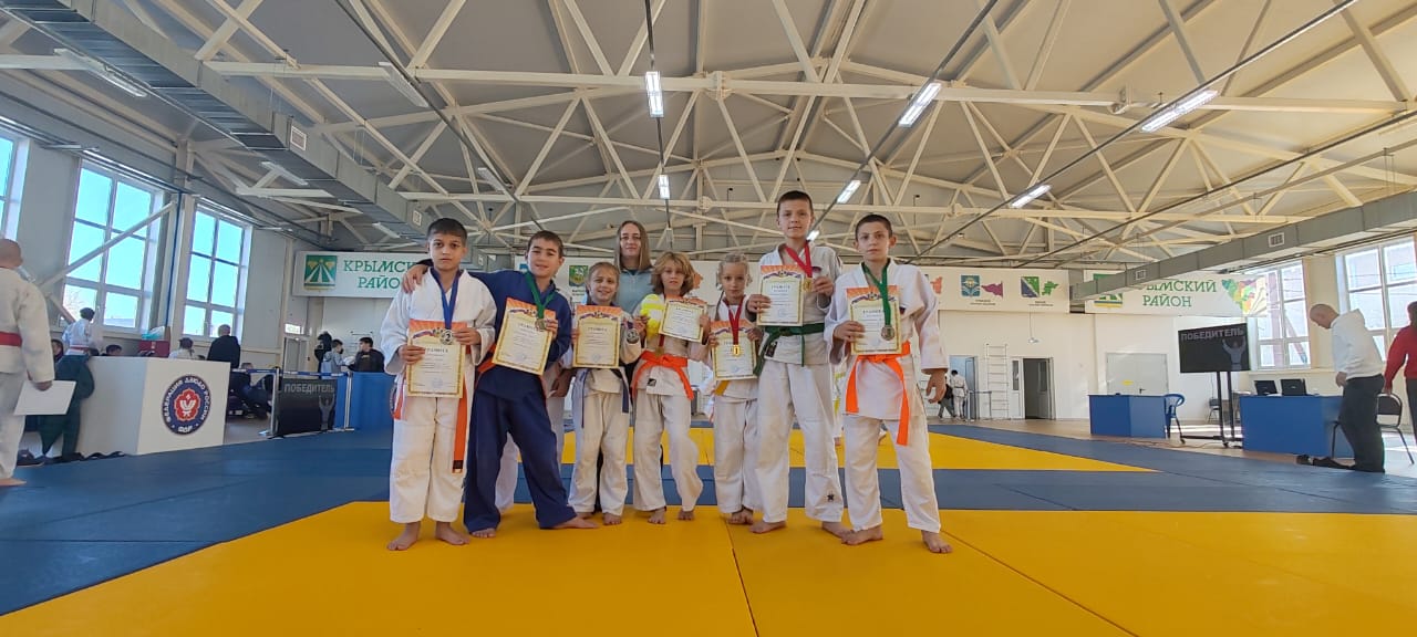 ������� ������������ �� ����� � �������